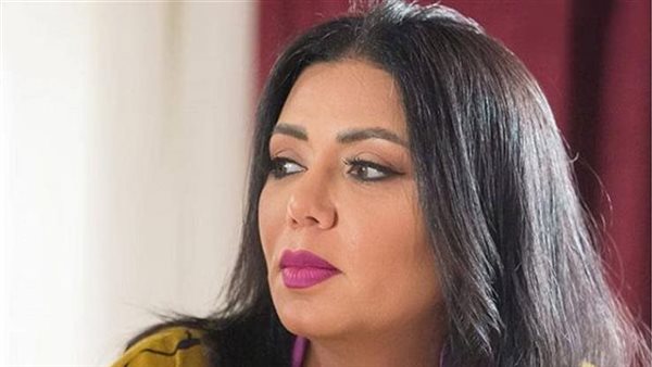 الفنانة رانيا يوسف