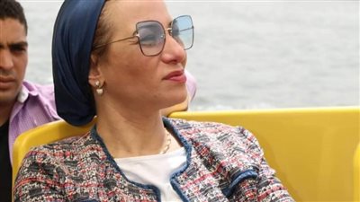 وزيرة البيئة توضح أهمية إنشاء نقاط دفن للمخلفات الخطرة بالمحافظات    