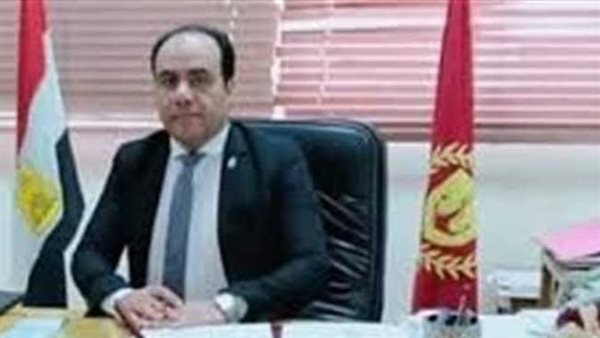 الدكتور أحمد حسن