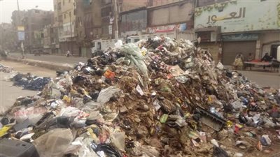 رفع 230 طن قمامة بشوارع حي غرب شبرا الخيمة (صور) 