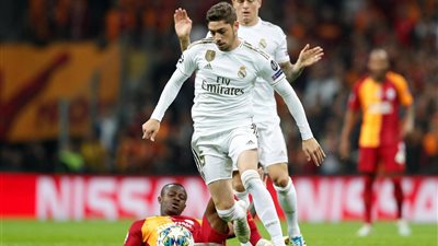 إحصائية غريبة لريال مدريد بعد إصابة كروس وفالفيردي