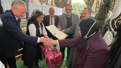 برلماني يكرم 30 أمًا مثالية في احتفالية عيد الأم بكفر شكر بالقليوبية