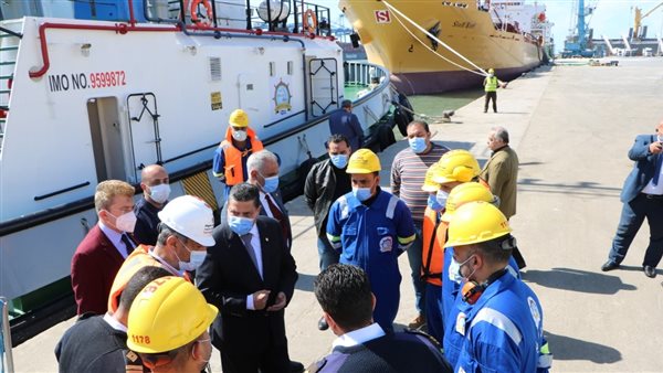 ميناء دمياط 