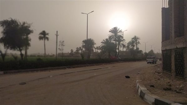 جانب من العاصفة