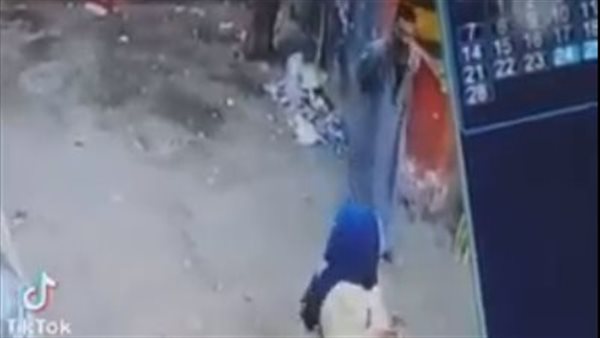 الفتاه التي تعرضت