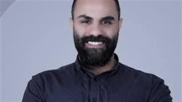 الدكتور أحمد الغريب