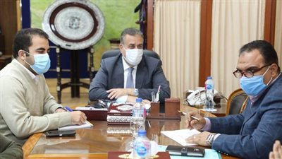 محافظ المنوفية: محور جديد موازٍ لطريق شبين الكوم قويسنا