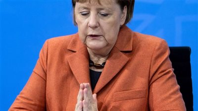 المستشارة الألمانية تتراجع عن قرار فرض الإغلاق خلال عطلة عيد الفصح.. وتعتذر لشعبها