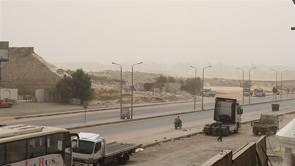 عاصفة تضرب البحر