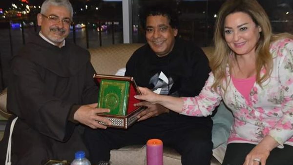 الأب بطرس دانيال