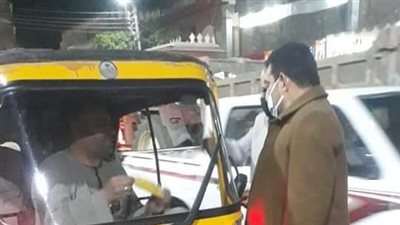 تحرير 4 مخالفات لعدم ارتداء كمامة ورفع 325 طن قمامة في حملة ليلية بالفيوم (صورة)