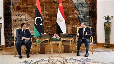 السيسي لرئيس المجلس الليبي: مصر مستعدة لتقديم كل الدعم لليبيا بلا قيد أو شرط (فيديو)