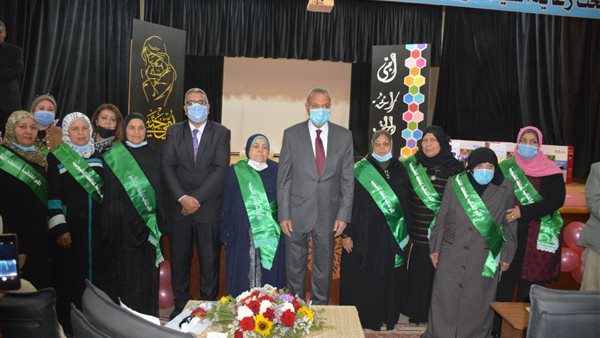 محافظ القليوبية يكرم