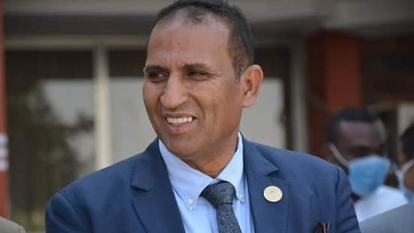 الدكتور أحمد غلاب