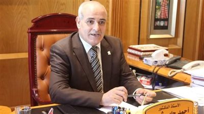 رئيس جامعة الفيوم يُهنئ السيسي بنجاح موكب المومياوات الملكية ويُشيد بالتنظيم