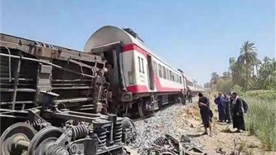 الشخصيات العامة تنعى ضحايا حادث قطاري سوهاج