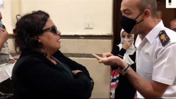 نهى الزيني والضابط