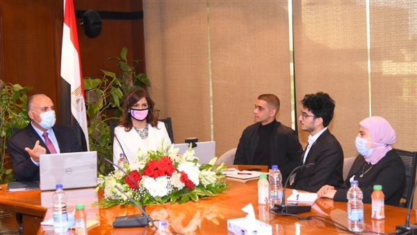 جانب من استقبال وزيرة