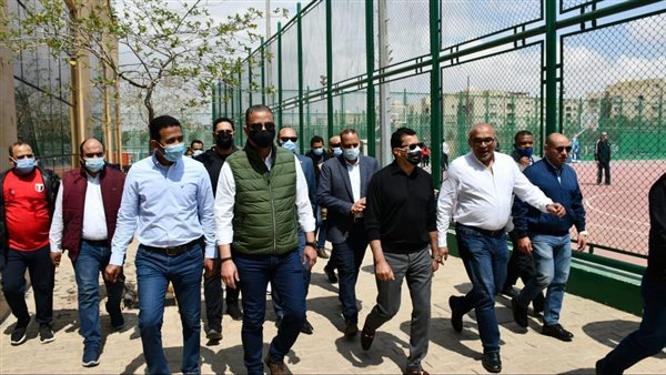 وزير الشباب والرياضة