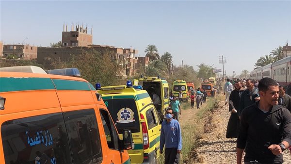 حادث قطارين بسوهاج