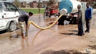 انفجار خط المياه الرئيسي بقرية سبك الأحد في المنوفية.. وتحرك من المحليات