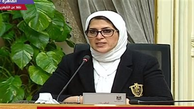 وزيرة الصحة: ارتفاع عدد المصابين بحادث تصادم قطاري سوهاج لـ185