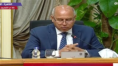 وزير النقل يغادر مبنى رئاسة السكة الحديد ويتفقد محطة مصر 