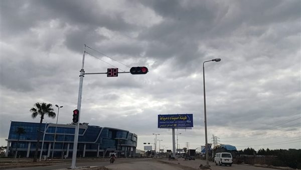 تركيب إشارة مرور