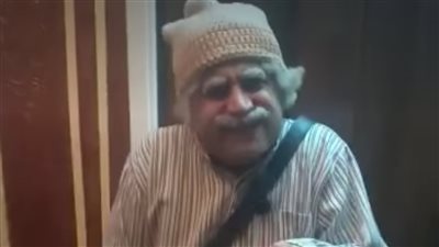 دون إجراءات احترازية.. عم شكشك يتسبب في زحام المواطنين بالمنوفية (فيديو) 