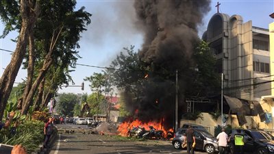 رويترز: انفجار في محيط كنيسة بمدينة ماكاسار بإندونيسيا