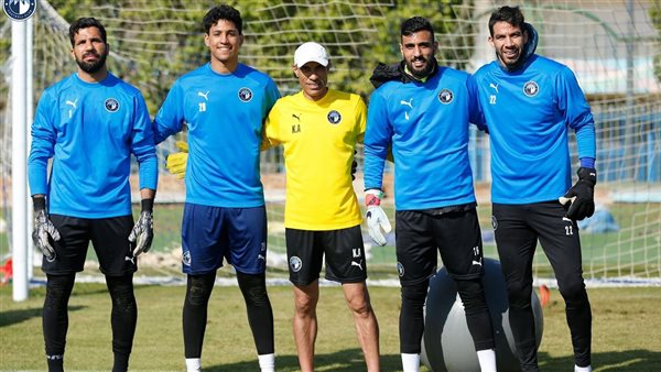 خالد عبدالله مع حراس