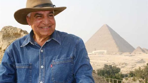 الدكتور زاهي حواس