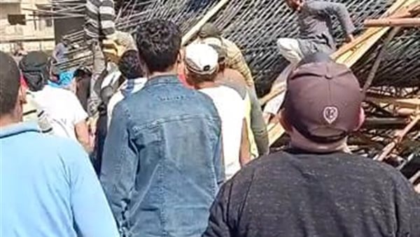 انهيار جزء من كوبري