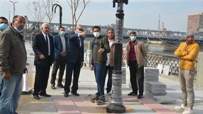 جولة تفقدية لمحافظ القليوبية لمتابعة أعمال رصف طريق كورنيش وممشى النيل ببنها