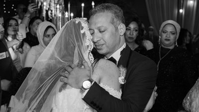 بحضور لفيف من الشخصيات العامة.. المحامي طارق العوضي يحتفل بزفاف ابنته (صور)