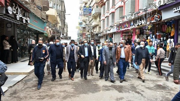 محافظ الشرقية يقود