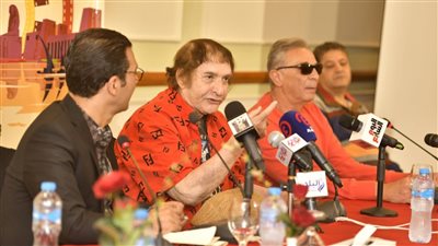 محيي إسماعيل: جورج كلوني مرشح لفيلمي عن معمر القذافي