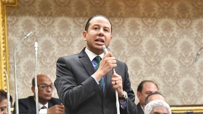 حسن عمار: نجاح جهود تعويم السفينة الجانحة انتصار لشعب رفض الهزيمة