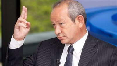 نجيب ساويرس يكشف موقفه من الاستثمار في العملات المشفرة 