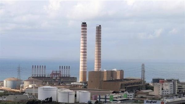 محطة وقود لبنانية