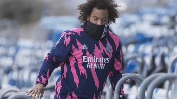 مارسيلو لاعب فريق