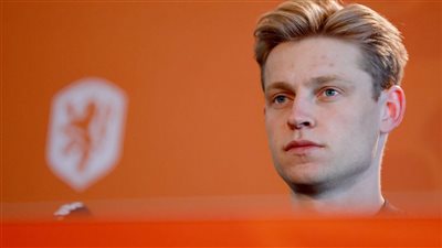 فرينكي دي يونج يغادر معسكر منتخب هولندا ويغيب عن يورو 2024