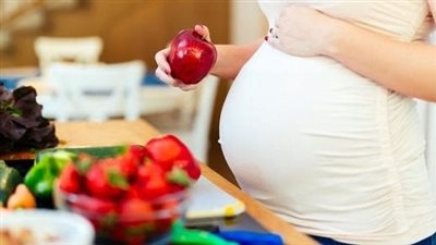 تنظم عملية الهضم...تعرف على فوائد مضغ الطعام جيدا في رمضان