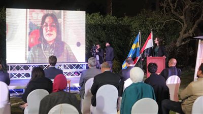 عرض بحوث مصرية و100 ملاحظة في علاج أورام الأطفال بحفل تخريج برنامج ابتكار الرعاية الصحية السويدي (صور) 