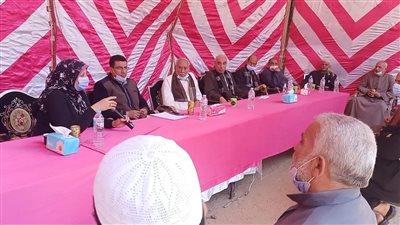 البيئة تطلق حملات توعية لنشر الوعي البيئي بقرى حياة كريمة بشبين القناطر 