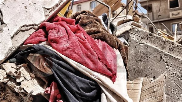 العقار المنهار 