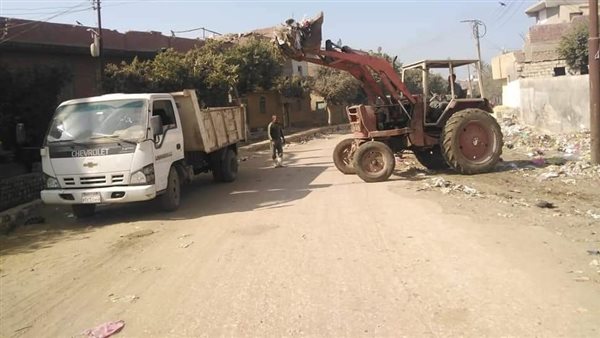 رفع أتربة وقمامة