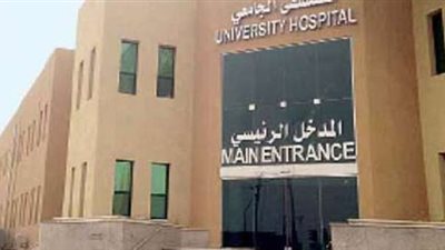 والد أمل ضحية الاعتداء بـالساطور في مطروح يناشد المسئولين بنقلها للمستشفى الجامعي