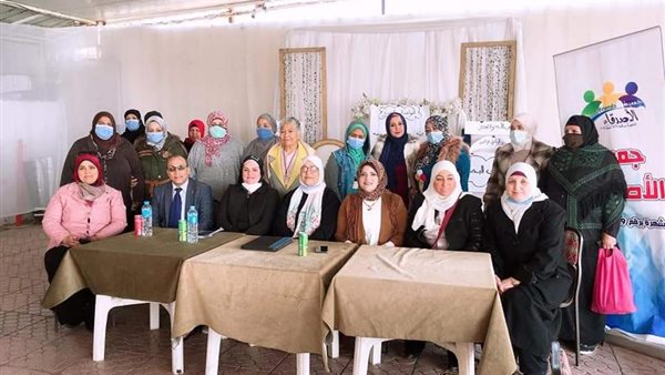 جانب من الندوة