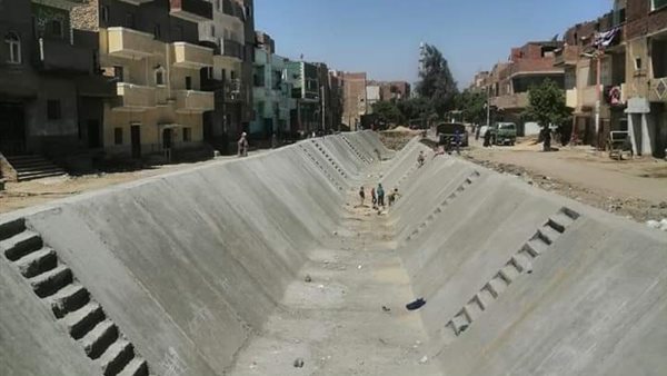 تبطين الترع بالمنيا